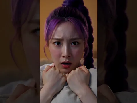 She Said She Doesn't Scare Easily... 😱