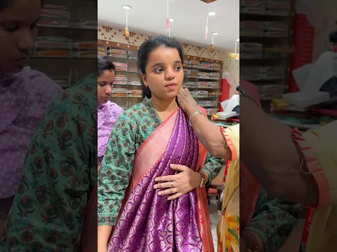 saree details❤️🤗#shorts#chandusquaretalkss #teluguvlogs#shortstelugu #trendingshortsnow