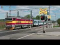 Download Lagu Železniční přejezd Zastávka u Brna #1 [P3823] - 9.5.2025 / Czech railroad crossing