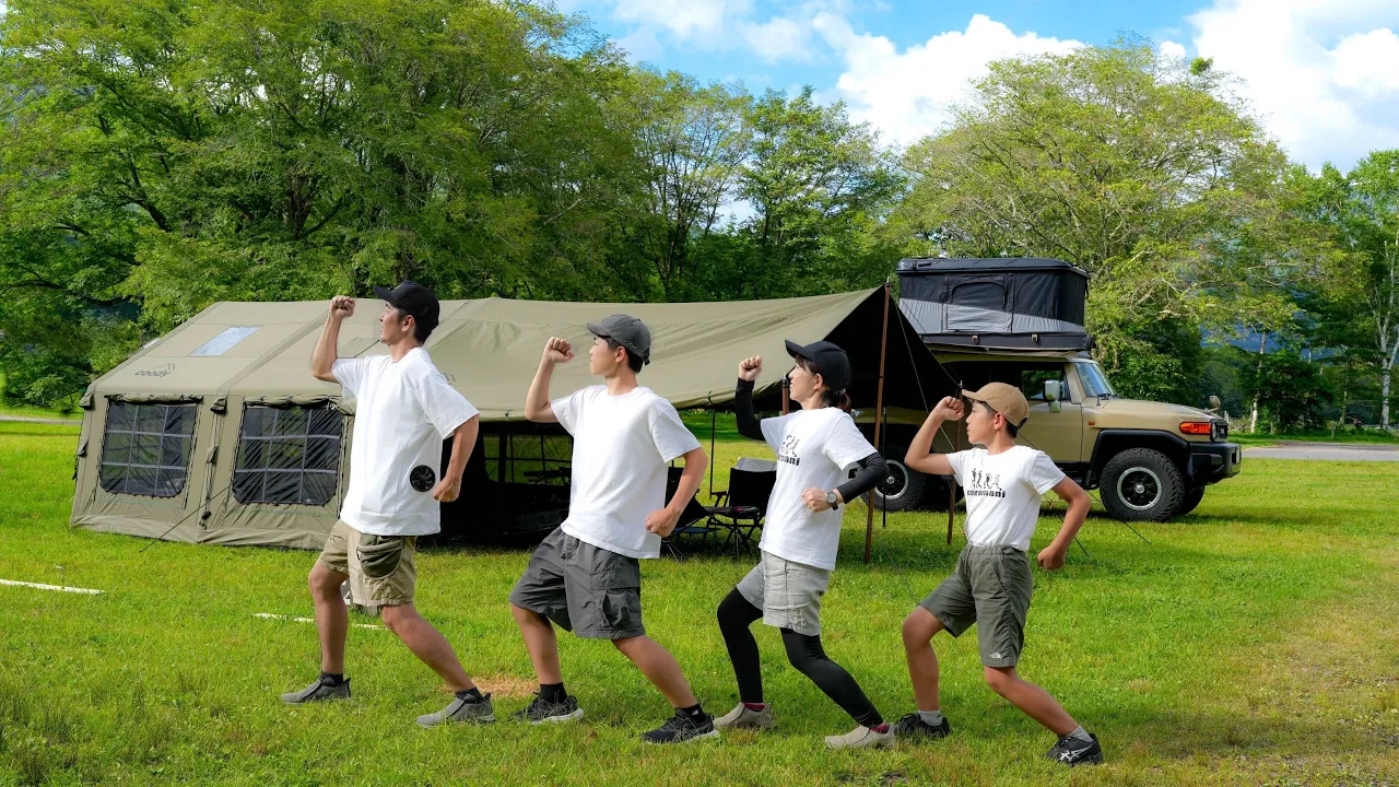 Family Camp in 戸隠キャンプ場 ｜COODY 13.6 エアーテント｜FJクルーザー × ルーフテント 썸네일