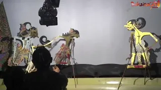 kyai anti suro gajah pusoko ngastino penunjuk masa depan raja hastina pura 