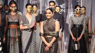 rashmika mandana never seen before india trending look at lakm fashion week most beautyfull look1