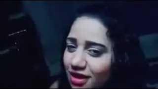 أوف لا ده مولع هو ايه الكشرى هههههه دندنها