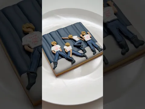 Napoleon Dynamite cookie🍪 everything linked in my bio #cookiedecorating #oddlysatisfying #asmr