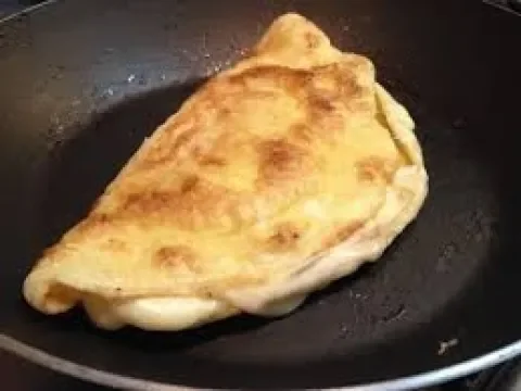 CREPIOCA BEM FÁCIL BEM SIMPLES COM REQUEIJÃO