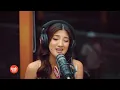 Chloe Redondo performs "Mahal Naman Kita" LIVE on Wish 107.5 Bus