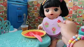ROTINA DA TARDE YUMI COMENDO COMIDINHA ASSISTINDO DESENHO NOVELINHA