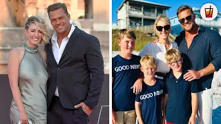 How Alan Ritchson Met His Wife and Never Let Her Go Rumour Juice