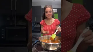 يلا بينا نعمل صوص كراميل    فديو       دندنها