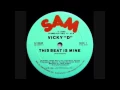 This Beat Is Mine - Vicky D
