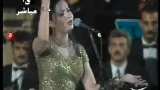 لطيفة   تلومني الدنيا دندنها