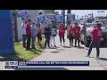 USPS workers in Seattle picket for better work environments FOX 13 Seattle