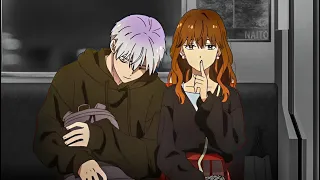 شاب بارد بينام علي كتف بنت جميلة فابتقع في حبة وبتساعدة يبقي شاطر في شغلة عشان تقرب منه وترتبط به 