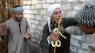 النصب بطريقة الثعبان إضحك من قلبك الحاج عقبي والحاج عبدالله  النصب بطريقة الثعبان إضحك من قلبك الحاج عقبي والحاج عبدالله