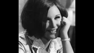 سعاد حسني مانتش قد الحب يا قلبي لسه صغيره 