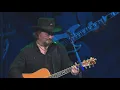 Country singer Travis Tritt talks life at home and on the road