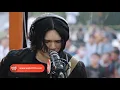 Hilera performs “Saglit” LIVE on Wish 107.5 Bus
