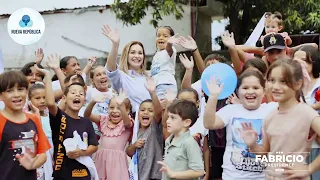 Por la familia, por Costa Rica - Fabricio Presidente