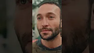 وكنت اتعمد النظره 