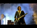 Download Lagu Arctic Monkeys: Teddy Picker (Live @ The Forum, Oct 1, 2023)