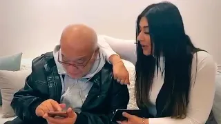 بكلمك مش بترد صلاح عبد الله 