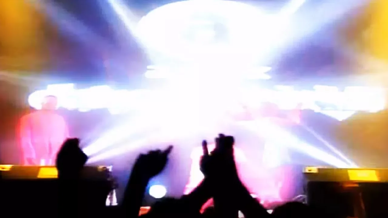 Eurogroove - Dive To Paradise (Dance Matrix Tokyo Japan 1995) ☼