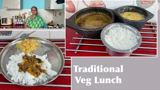 Arachuvitta Vathakuzhambu Pooshnikai Kootu I Traditional South Indian Lunch I 