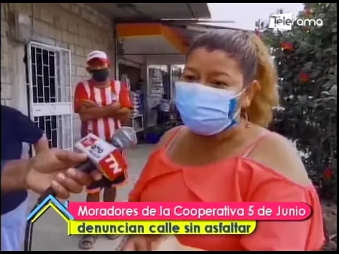 Moradores de la Cooperativa 5 de Junio denuncian calle sin asfaltar