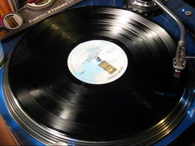 Andrew Gold - "Thank You For Being a Friend" 1978 STEREO Andrew Gold - "Thank You For Being a Friend" 1978 STEREO