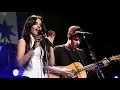 Download Lagu Camila Cabello \u0026 Shawn Mendes | I Know What You Did Last Summer (iHeartRadio Jingle Ball)