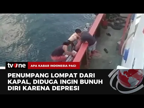 Detik-Detik Kru Kapal Selamatkan Pria yang Berupaya Melompat ke Laut
