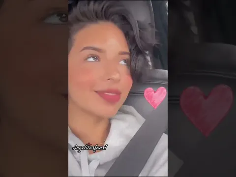 Ángela Aguilar desata caos, debuta como diseñadora de modas y modela sus vestidos