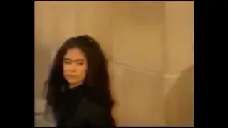 ذكريات عمرو دياب كليب دندنها
