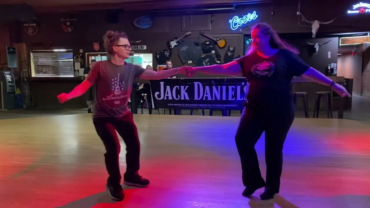 Nick Cavender & Melissa Etcheverry @ 916 Swing (7/5/22)