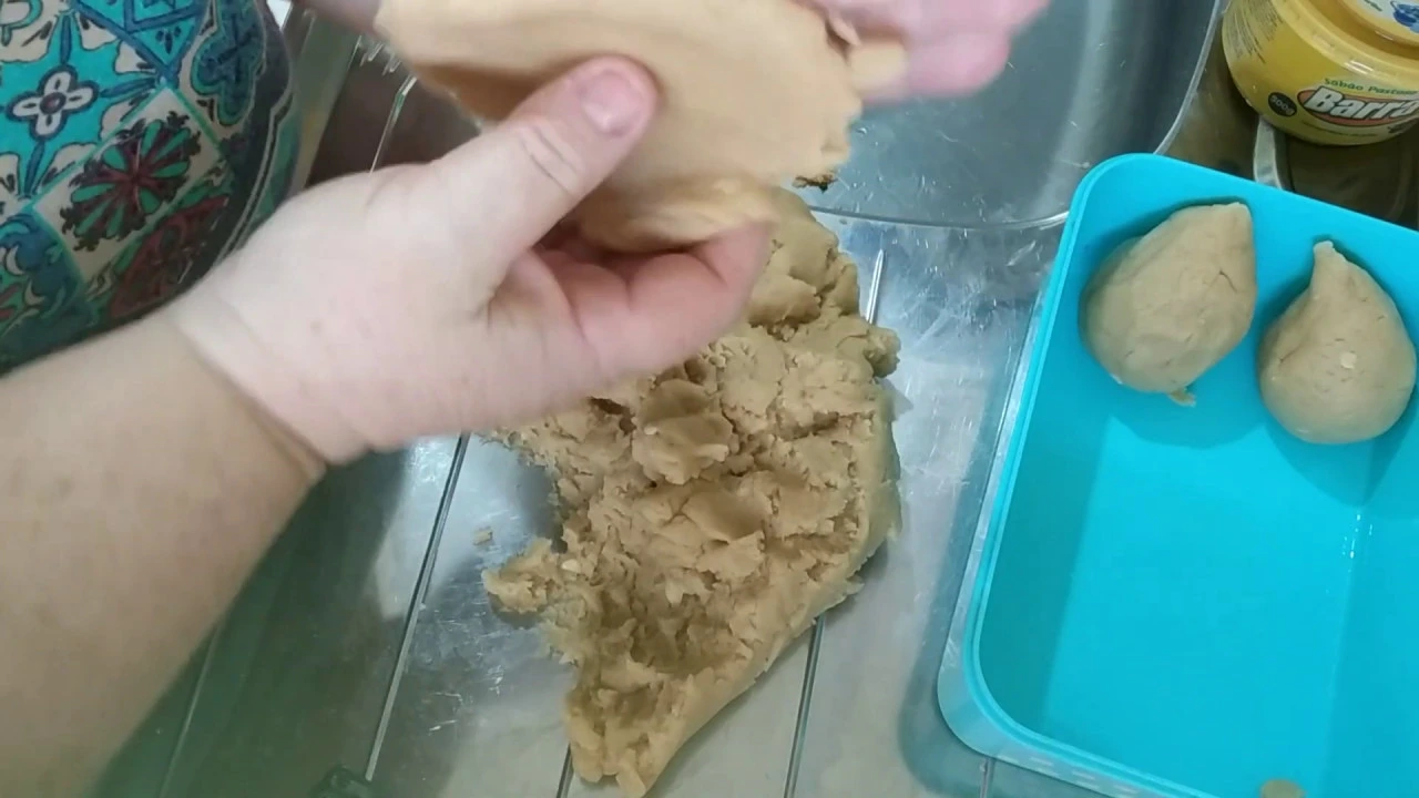 MELHOR COXINHA CREMOSA DO MUNDO (RECEITA MINEIRA DE FAMÍLIA)