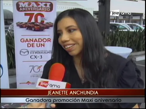 Corporación Favorita entregó autos promoción Maxi Aniversario