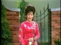 loretta lynn "where no one stands alone"