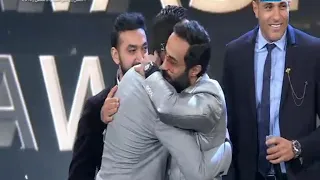 وشوشة   موقف كوميدى بين أحمد فهمى وأحمد فهمى دندنها