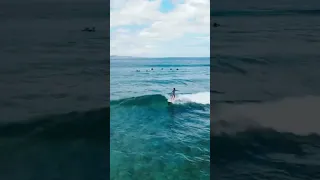 Some fun little ones out at Namotu! #sailingfamily #surfing #familysurf #drone