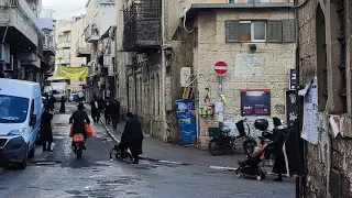 Documentary Hasidic Life In Most ULTRA ORTHODOX Quarter Mea Shearim In Jerusalem Israel 