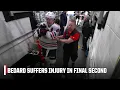 Lagu Connor Bedard heads to tunnel after appearing to suffer injury on faceoff | ESPN NHL