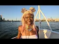 Download Lagu What Are People Wearing in New York? (Fashion Trends 2025 NYC Summer Ep.182)