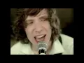 ONE HIT WONDERLAND: "Here It Goes Again" by OK Go