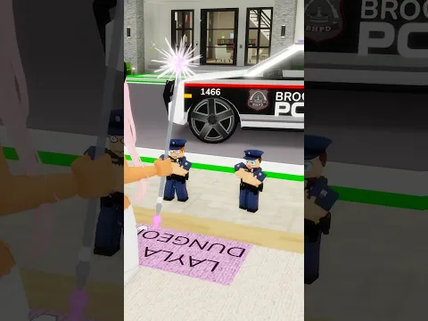 the police came to my tea party!😋☕#robloxshorts #roblox