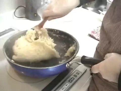 COXINHA DE FRANGO PARTE 2 A MASSA