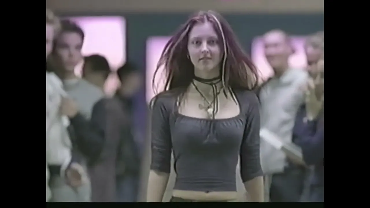 Ginger Snaps (2000) Trailer