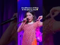 the difference of Olivia Rodrigo with girls and boys on stage