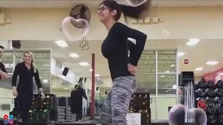 شاهد لأول مرة مايا خليفة لابسه ملابس شاهد قبل الحذف 