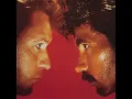 Maneater - Daryl Hall & John Oates
