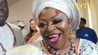 the arrival of dr toyin kolade at aje festival